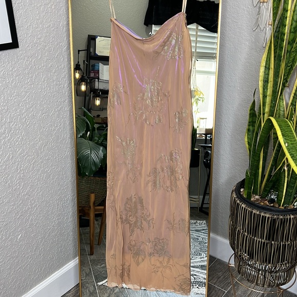 HOUSE OF CB Maia & Dyana Shimmer Cafe Au Lait Bias Maxi Skirt Set NWOT - Picture 7 of 8